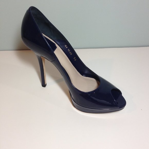 Authentic Dior patent leather peep toe pump with logo LIKE NEW - Picture 2 of 6
